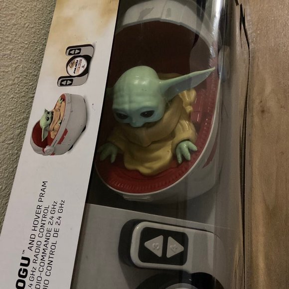 STAR WARS THE MANDALORIAN, GROGU AND HOVER PRAM, BABY YODA, RADIO CONTROL - Picture 6 of 10